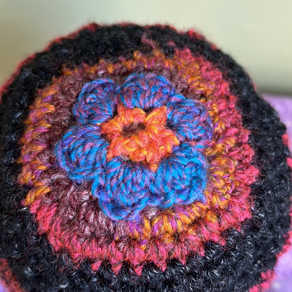 Crochet flowers medium acrylic yarn new - Picture 10 of 10